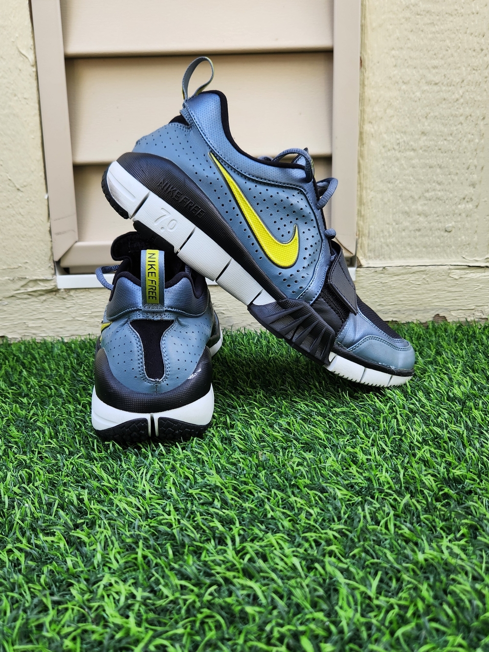 Nike Free Men’s Athletic Shoes - Gray with Yellow Swoosh Men's SIZE 9
